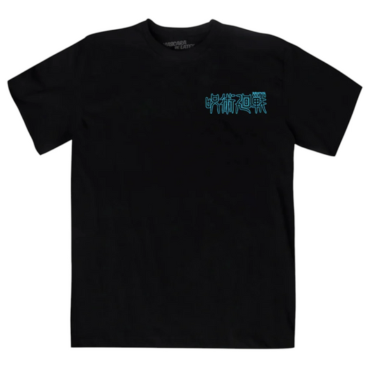 Playera oversize negra con logo japonés de Jujutsu Kaisen al frente, estilo minimalista