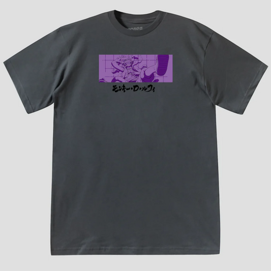 Vista frontal de la playera oversize de Luffy Gear 5 de One Piece, con ilustración violeta del personaje.