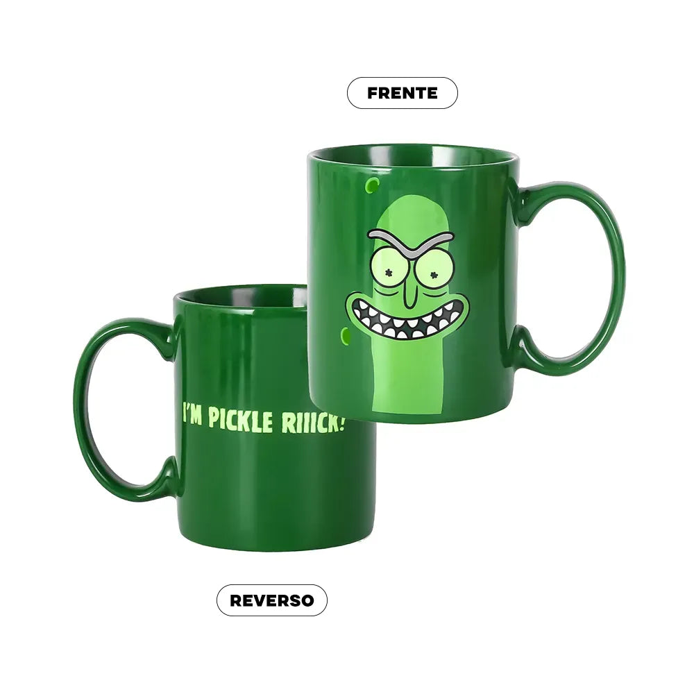 Taza verde de Rick and Morty con diseño de Pickle Rick al frente y la frase “I’m Pickle Riiick!” al reverso