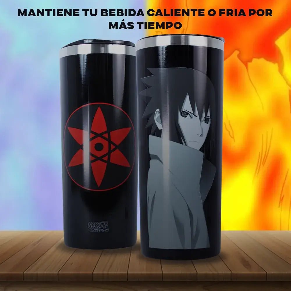 Termo de Sasuke Uchiha con fondo de fuego y hielo, ideal para mantener bebidas frías o calientes por más tiempo