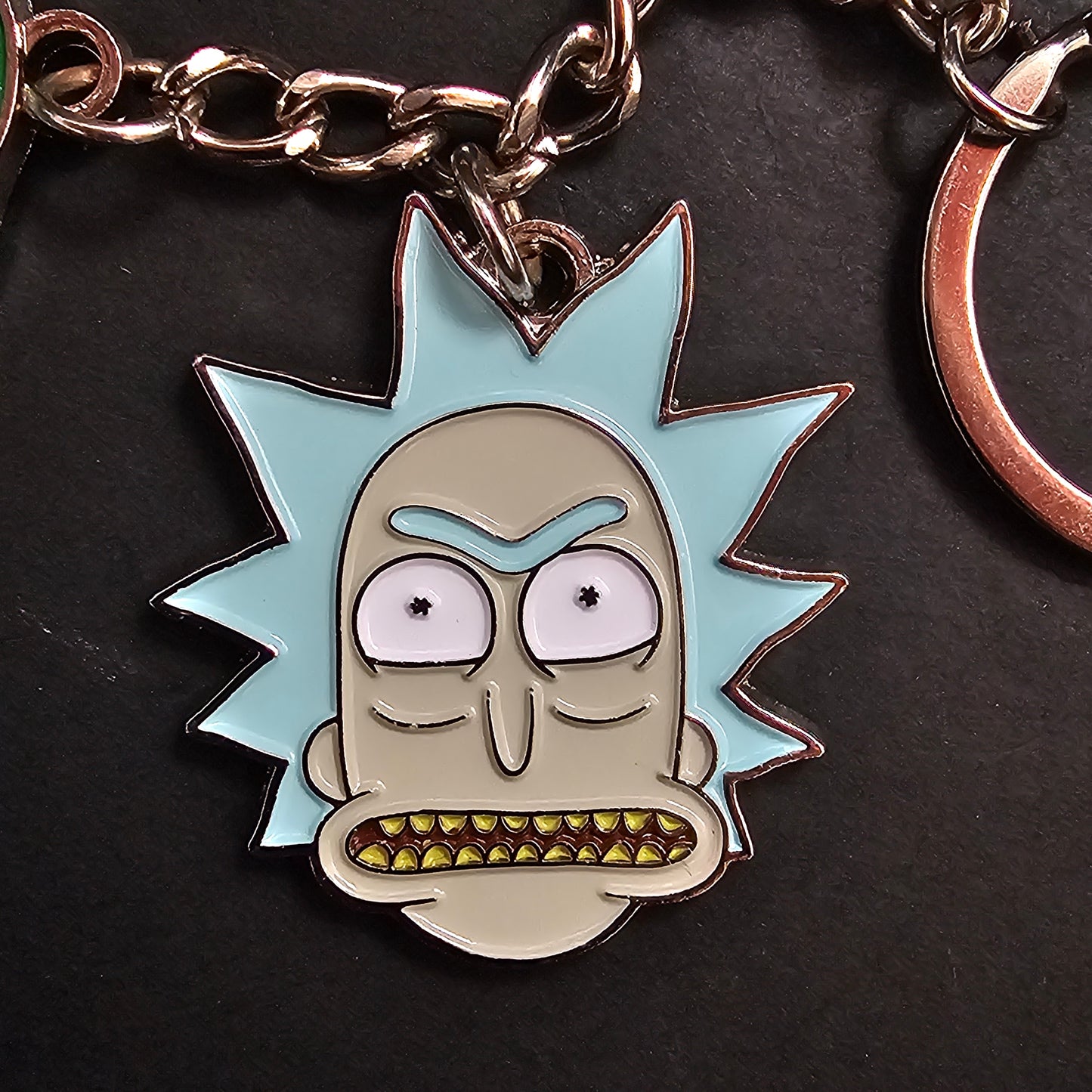 Llavero Rick And Morty 4 Dijes Metalico