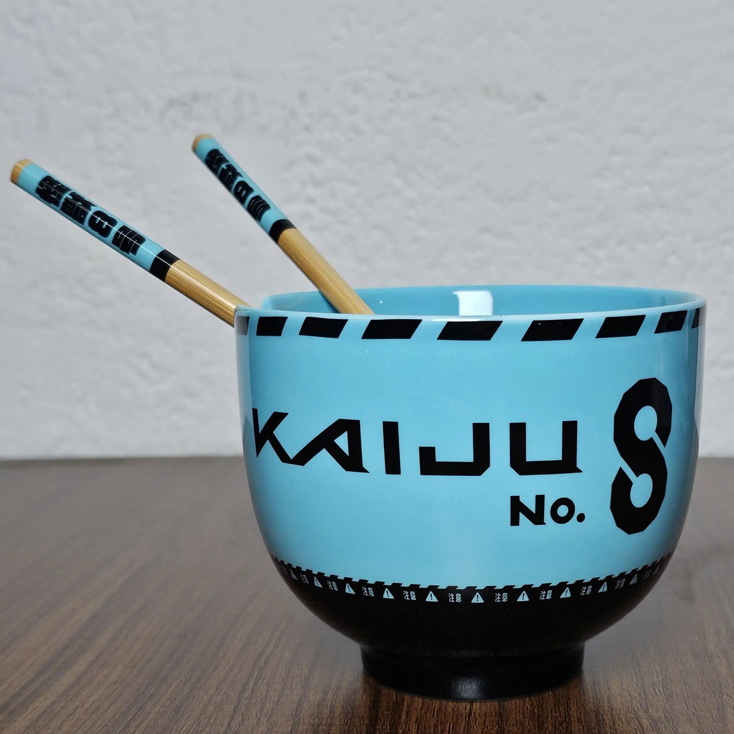 Tazón Ramen Kaiju No. 8 con Palillos 539ml