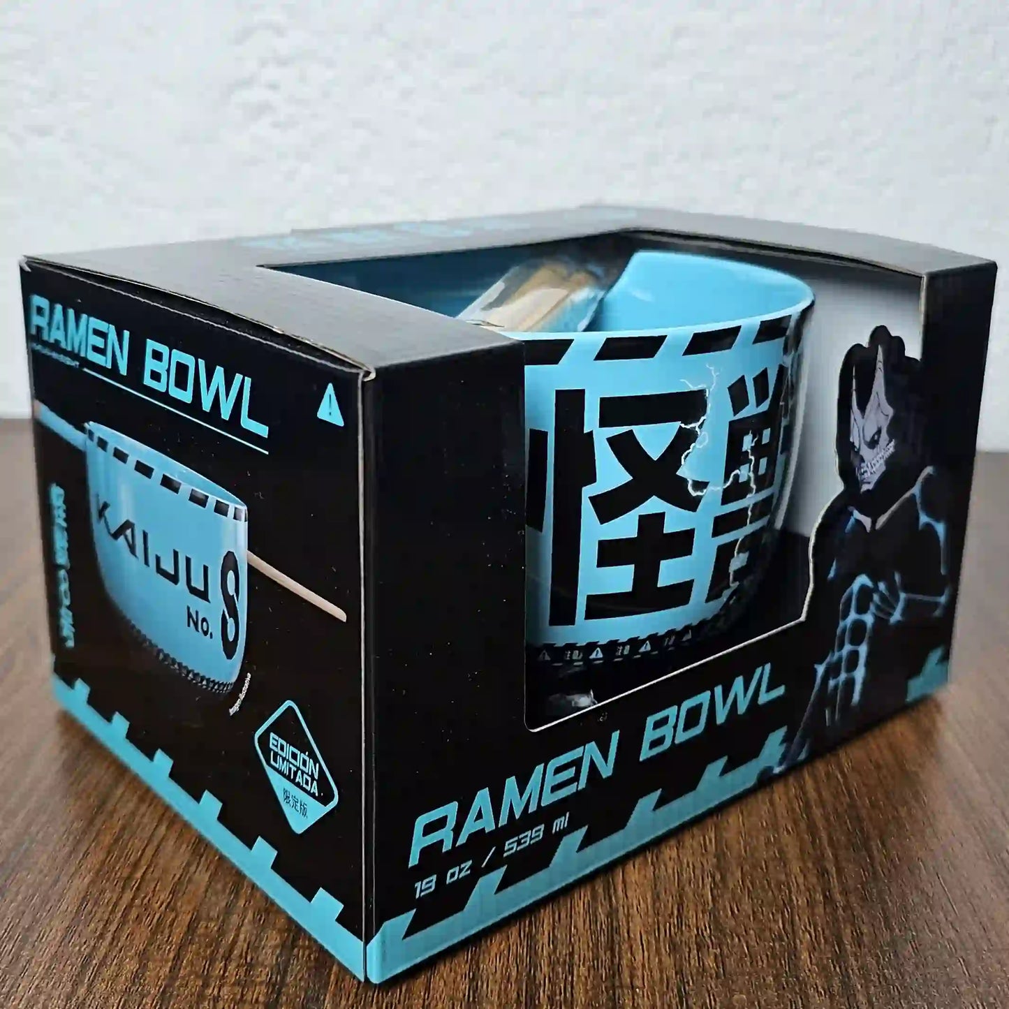 Tazón Ramen Kaiju No. 8 con Palillos 539ml