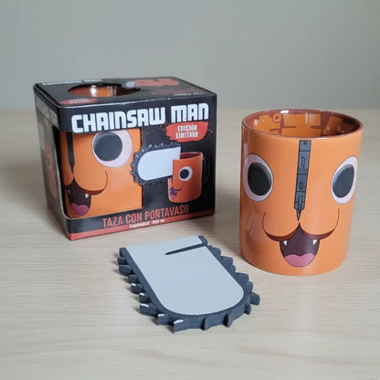 Taza Chainsaw Man Pochita Con Portavaso 330ml