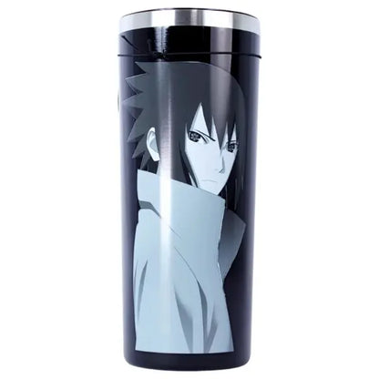 Vista frontal del termo metálico de Sasuke Uchiha en diseño monocromático sobre fondo negro.